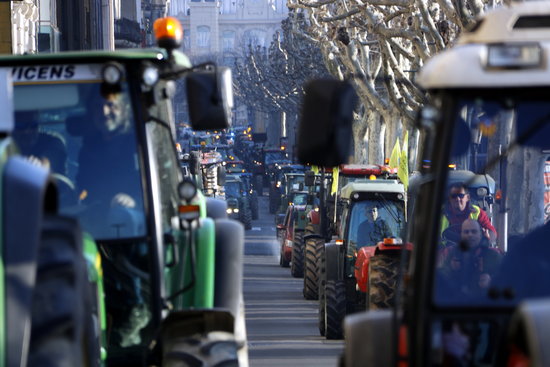 Farmers bring Lleida to a standstill on February 14, 2020 to demand fair prices for their products (by Oriol Bosch)